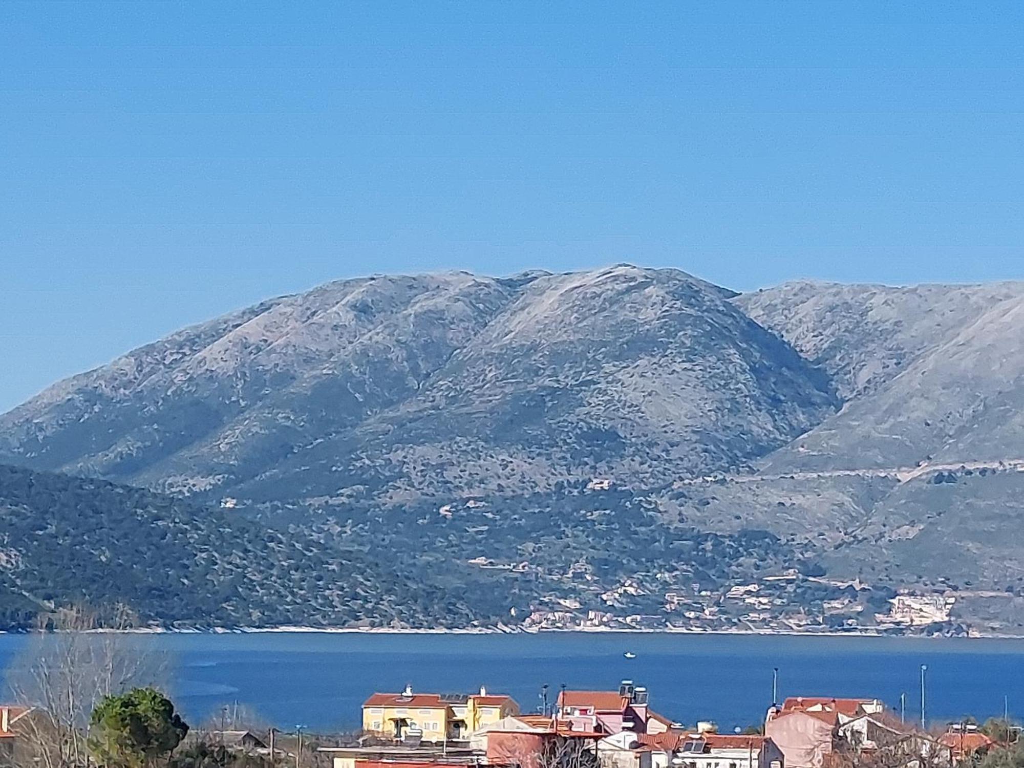 Vila Averto
